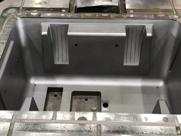 音楽用スピーカー用金型の腐食修理 | プラスチック金型メンテセンター.COM
