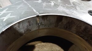 ストリッパープレートのかじり | プラスチック金型メンテセンター.COM
