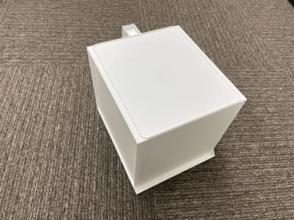 吊戸棚ストッカー金型 | プラスチック金型メンテセンター.COM