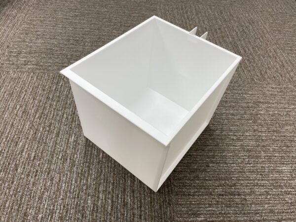 吊戸棚ストッカー金型 | プラスチック金型メンテセンター.COM