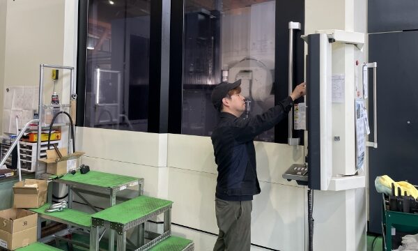プラスチック金型の設計・製作から修理、
メンテナンスまで一貫対応 | プラスチック金型メンテセンター.COM プラスチック金型の設計・製作から修理、
メンテナンスまで一貫対応 | プラスチック金型メンテセンター.COM