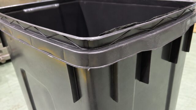 医療用ゴミ箱　射出成形金型　バリ修理 | プラスチック金型メンテセンター.COM